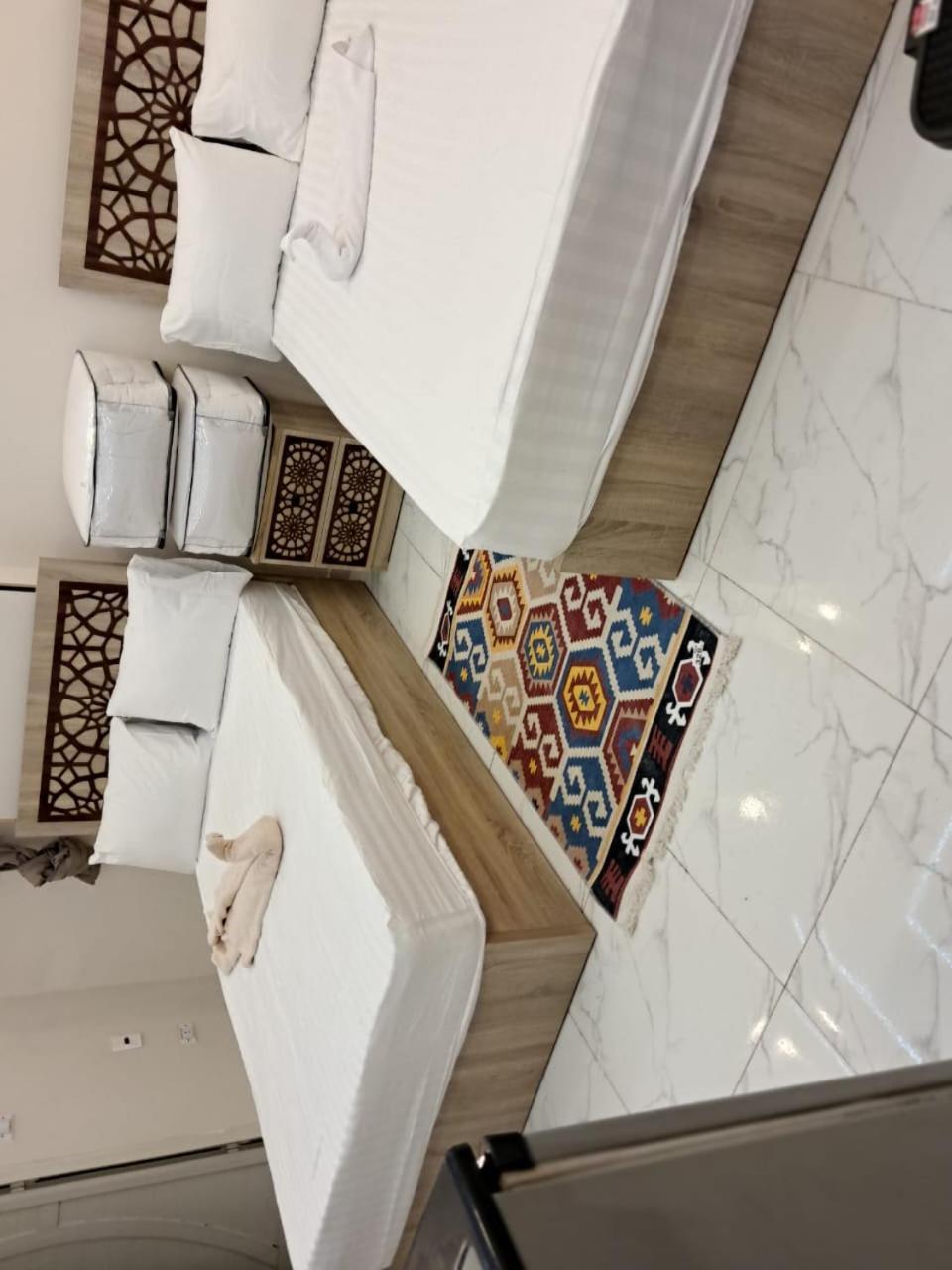 Pyramids East Inn Kafrat al Jabal Exterior photo