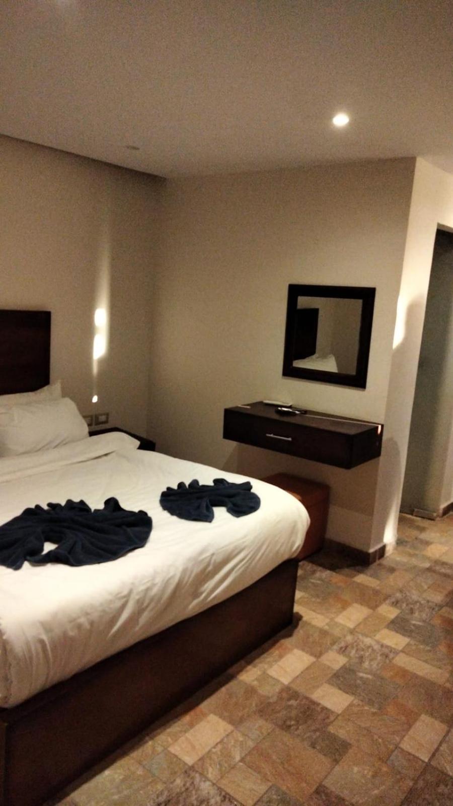 Pyramids East Inn Kafrat al Jabal Exterior photo